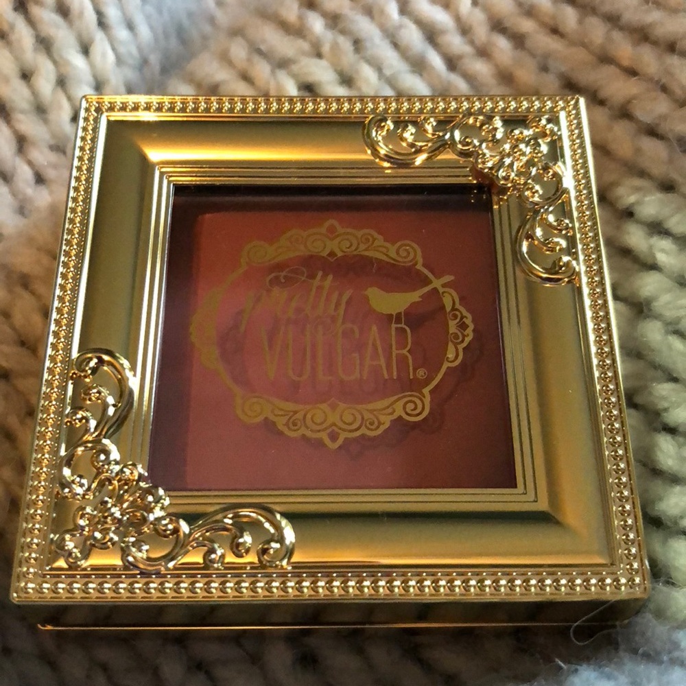 Brand new Pretty Vulgar blush